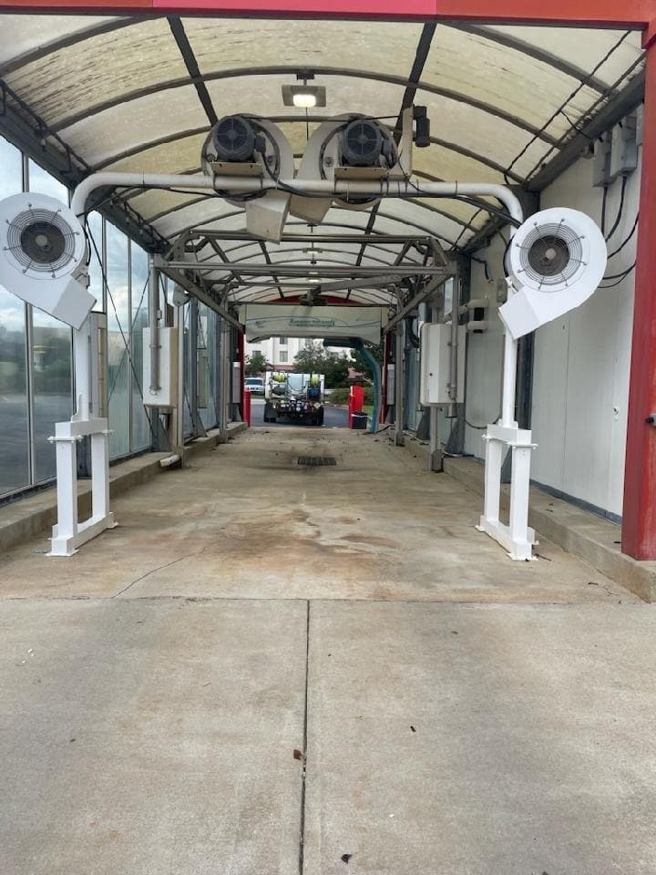 Car Wash Bay Pressure Cleaning