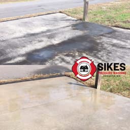 Community Hero-Owned Business's image